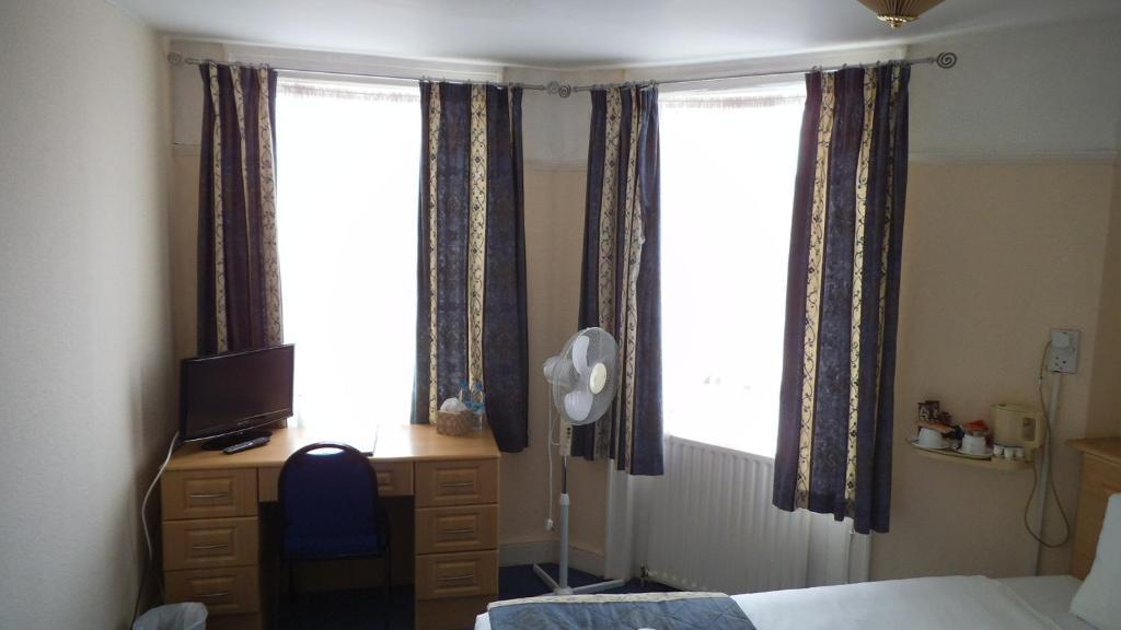 Belle Vue House Hotel Редінг Номер фото