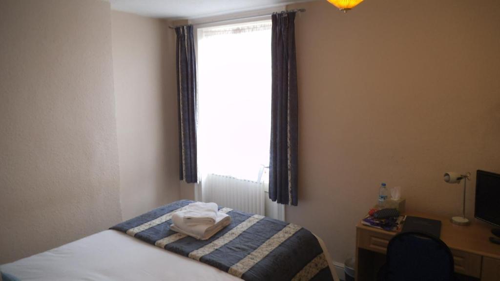 Belle Vue House Hotel Редінг Номер фото