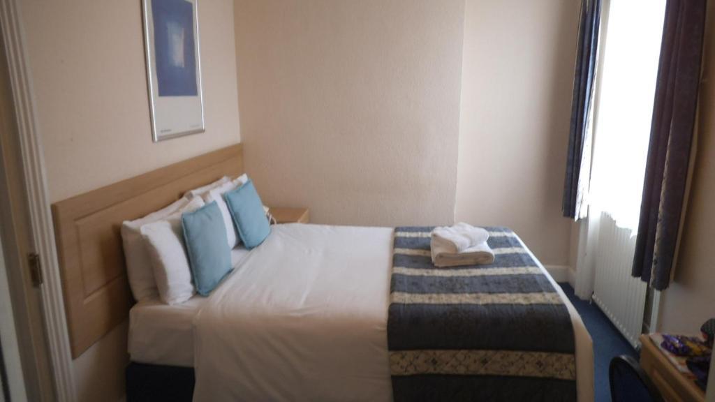 Belle Vue House Hotel Редінг Номер фото